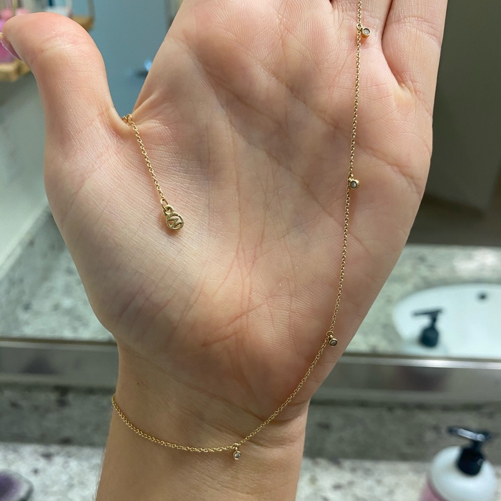 Merjuri Diamonds Station Necklace
